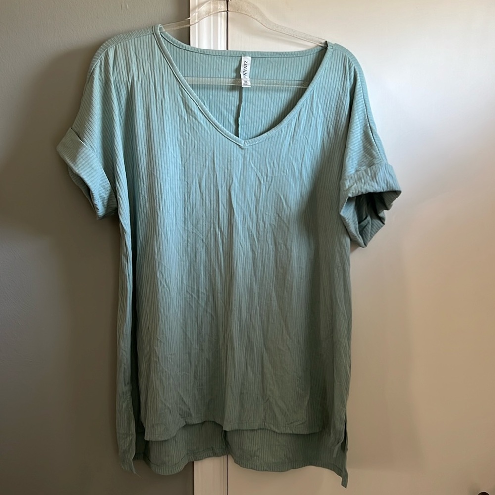 Zenana size xl basic top like new